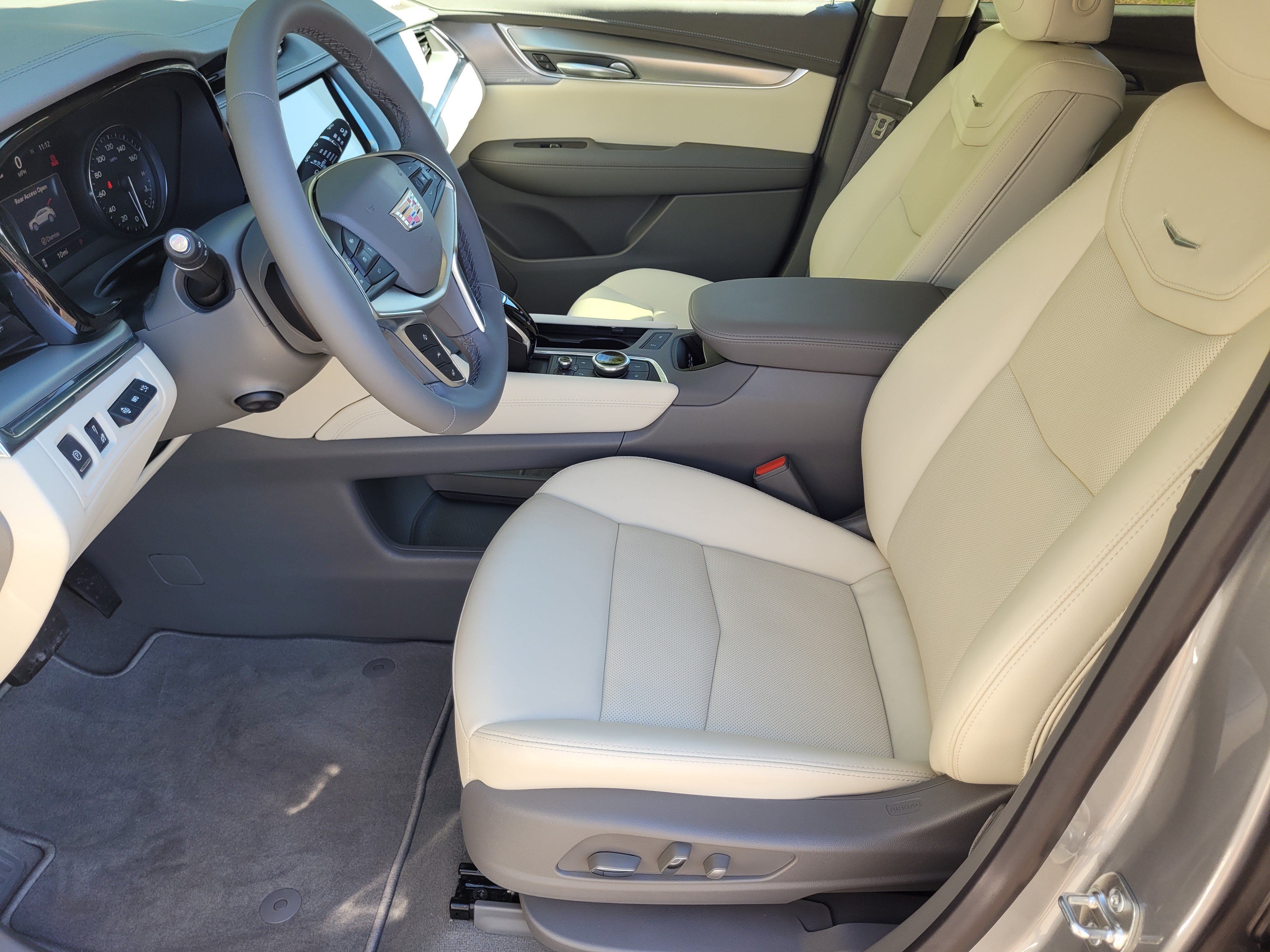 New 2026 Cadillac XT5 Premium Luxury w/ Driver Assist Package FWD image 20