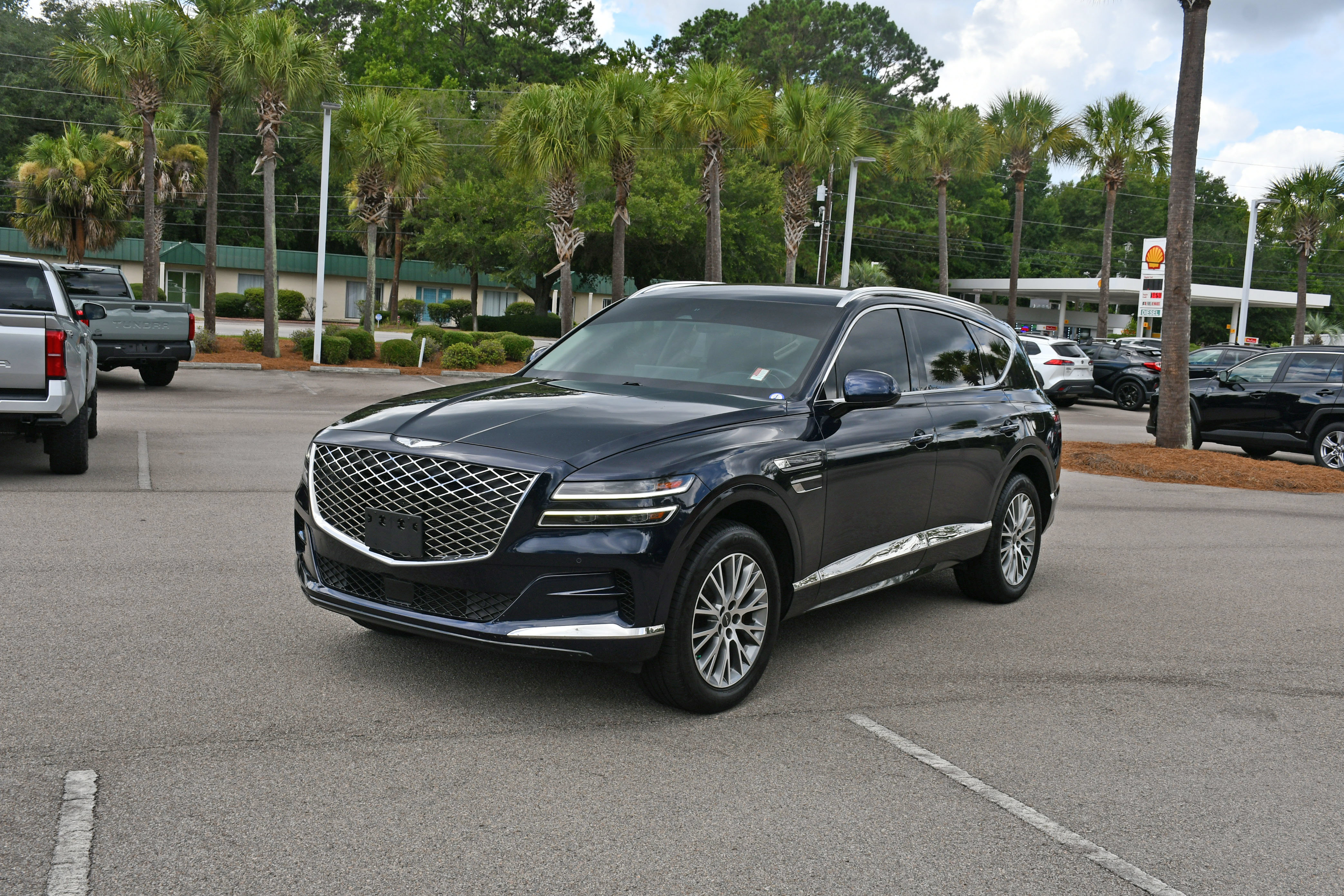Used 2024 Genesis GV80 2.5T AWD/4WD image 6