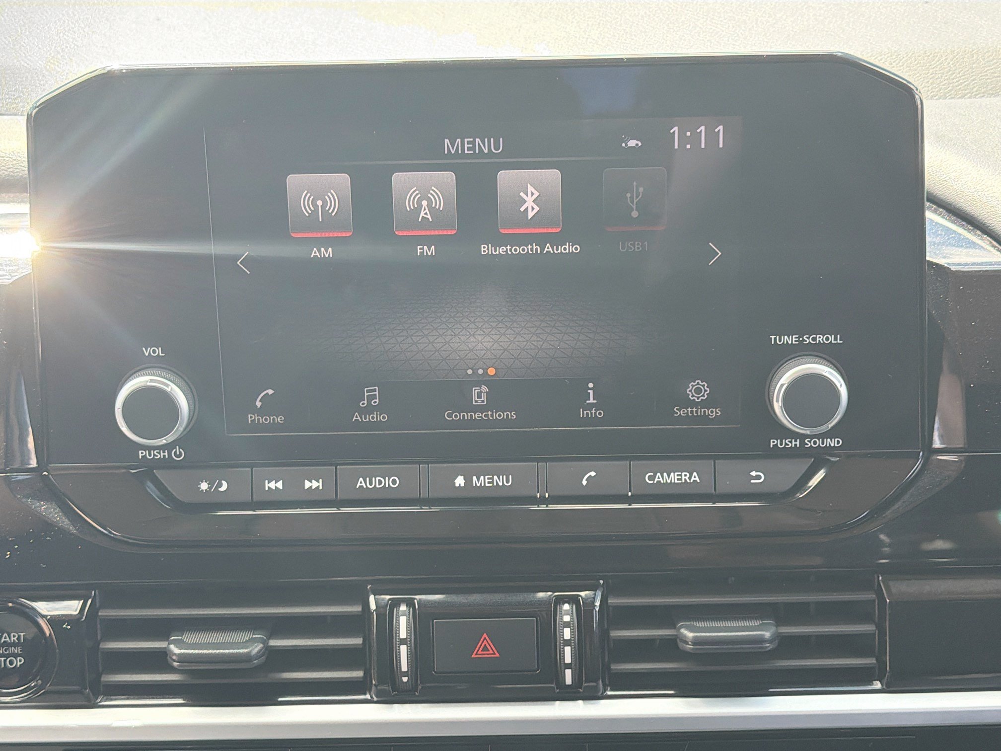 Used 2025 Nissan Pathfinder SV AWD/4WD image 21