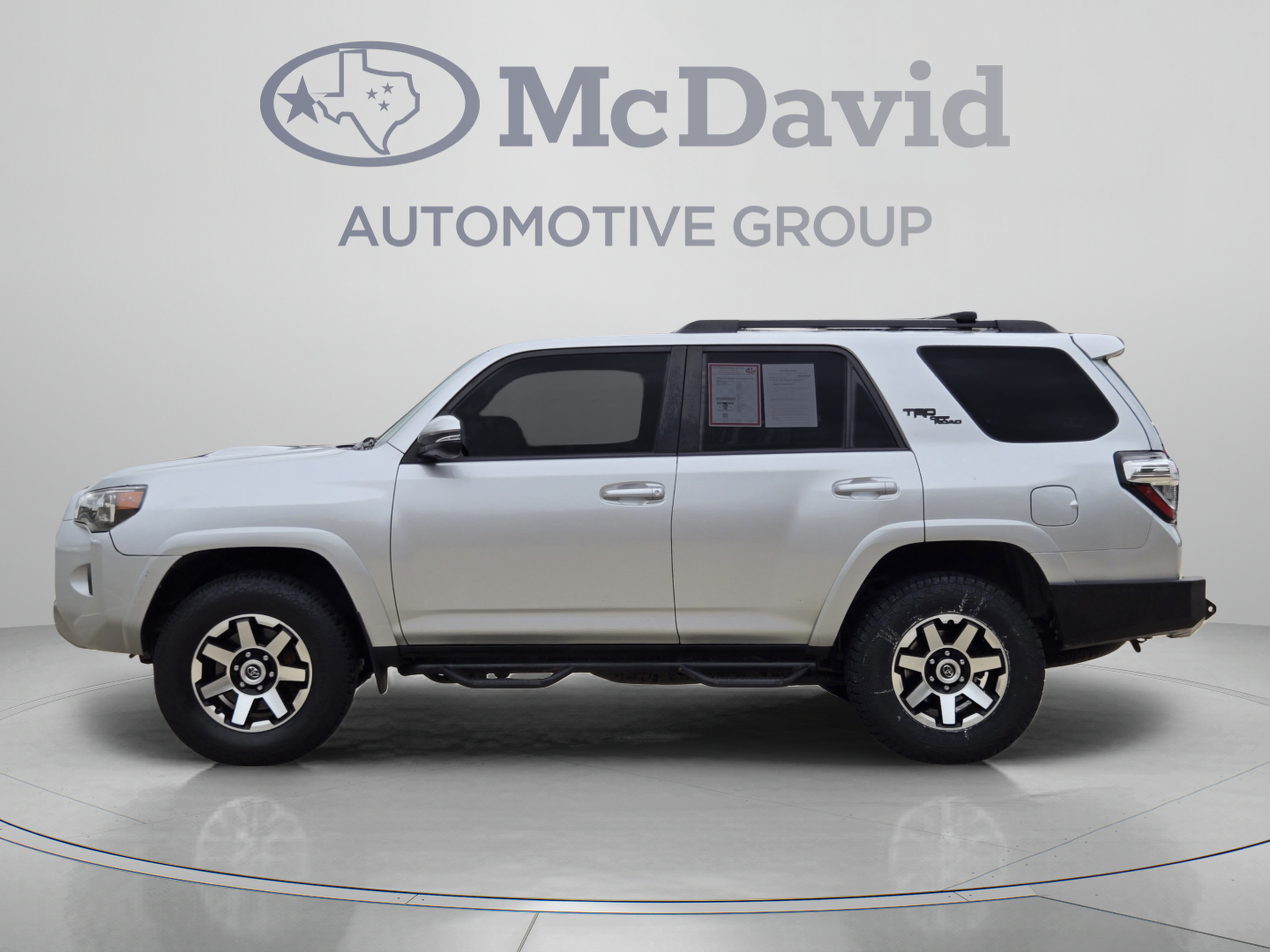Used 2019 Toyota 4Runner TRD Off-Road Premium AWD/4WD image 2