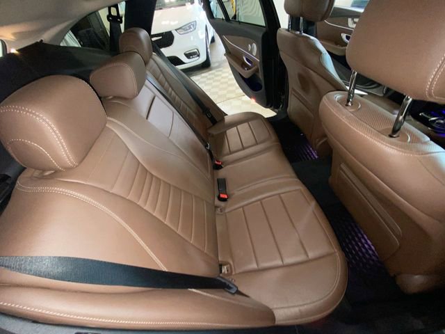 Used 2017 Mercedes-Benz E 400 4MATIC Wagon image 11