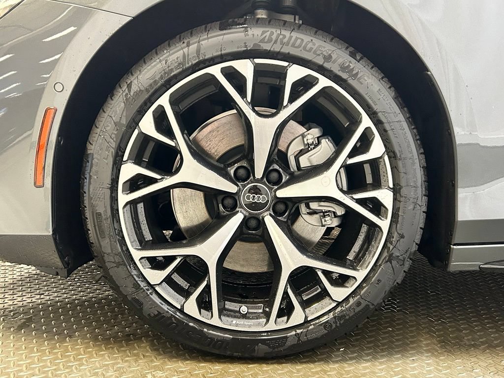 New 2026 Audi A6 Premium Plus AWD/4WD image 33
