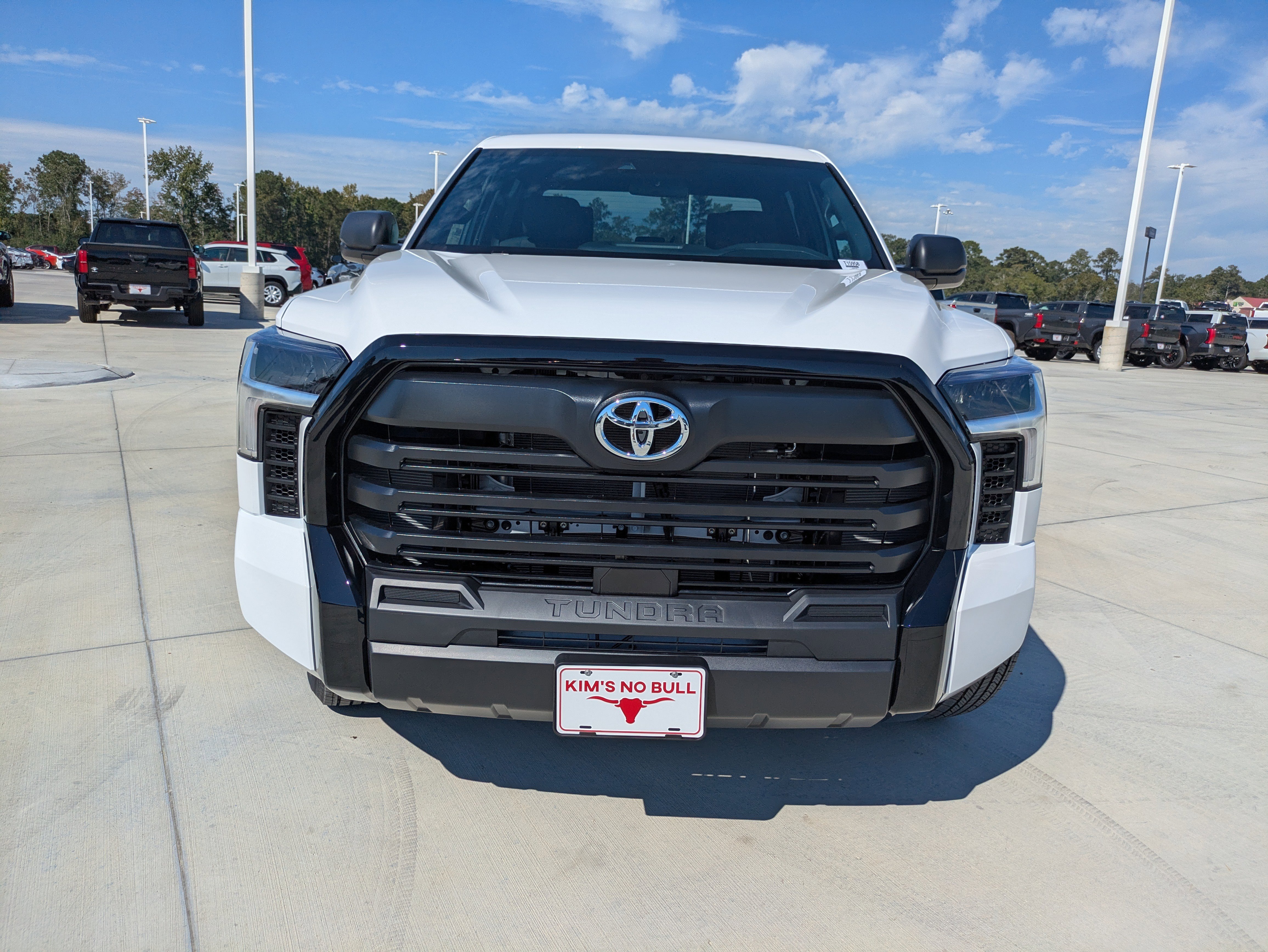 New 2026 Toyota Tundra SR image 2