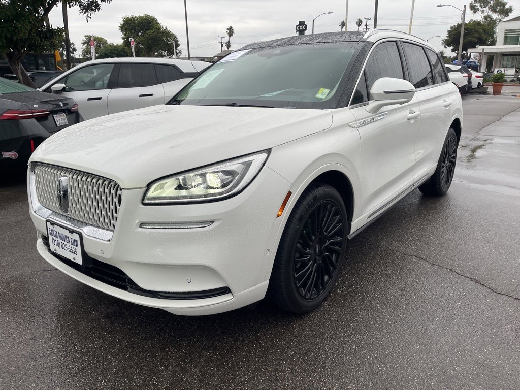 Used 2021 Lincoln Corsair Reserve w/ Equipment Group 201A image 3