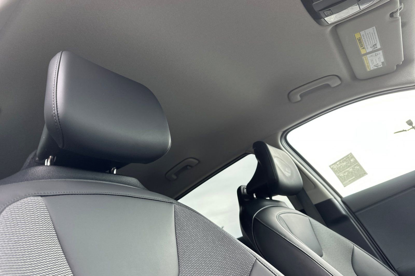 Certified 2024 Kia Niro Wind w/ Wind Preserve Package image 19