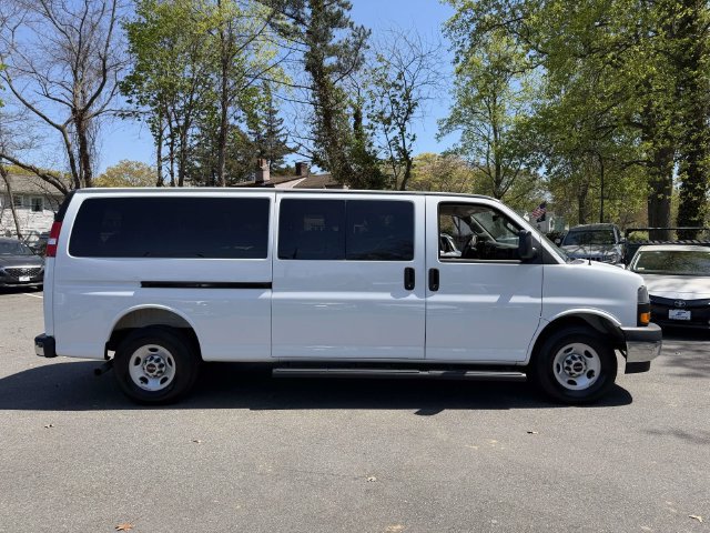 Used 2025 GMC Savana 3500 LT w/ LT Preferred Equipment Group RWD image 11