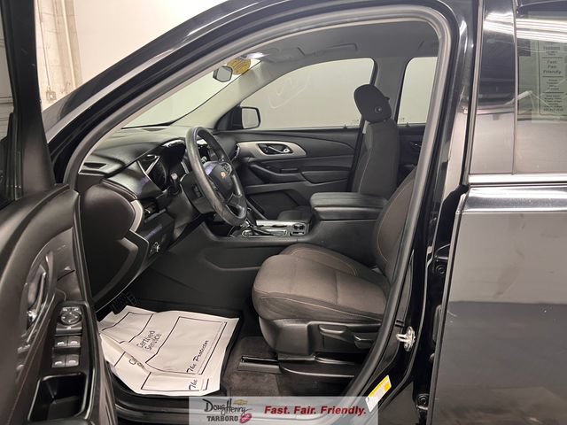 Used 2019 Chevrolet Traverse LS w/ LPO, Black Accent Package AWD/4WD image 28
