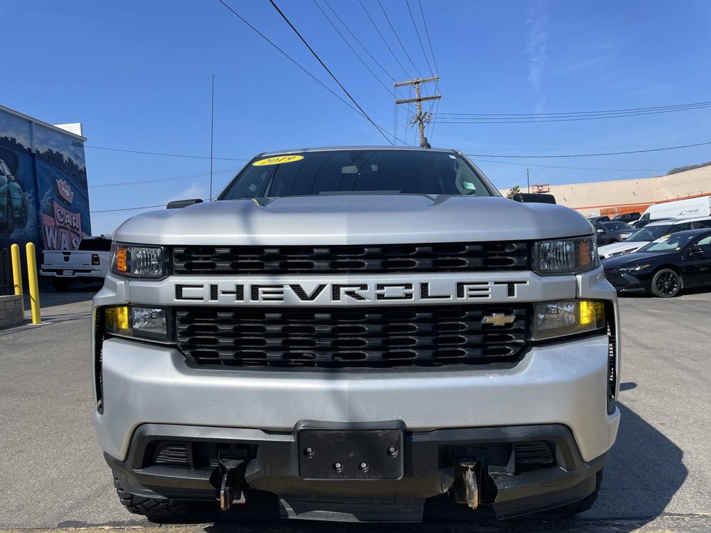 Used 2019 Chevrolet Silverado 1500 Custom w/ Custom Value Package image 5