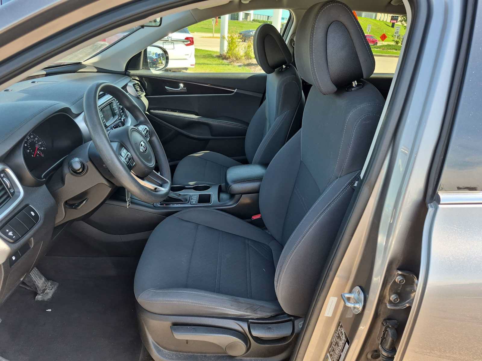 Used 2016 Kia Sorento LX AWD/4WD image 16
