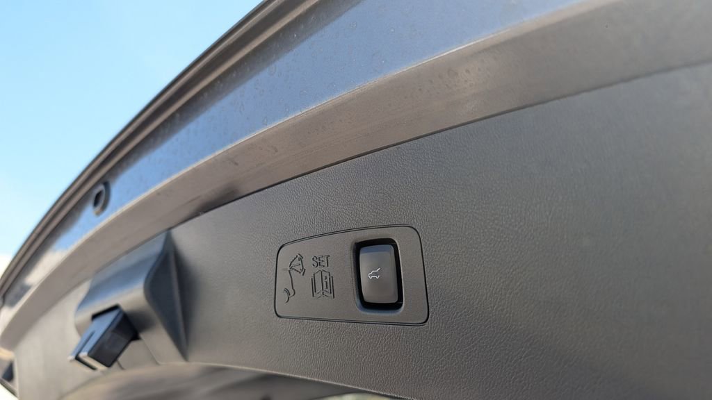 Used 2022 Lincoln Corsair AWD w/ Equipment Group 101A image 16