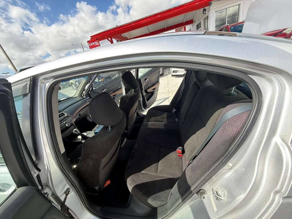 Used 2012 Honda Accord EX image 11