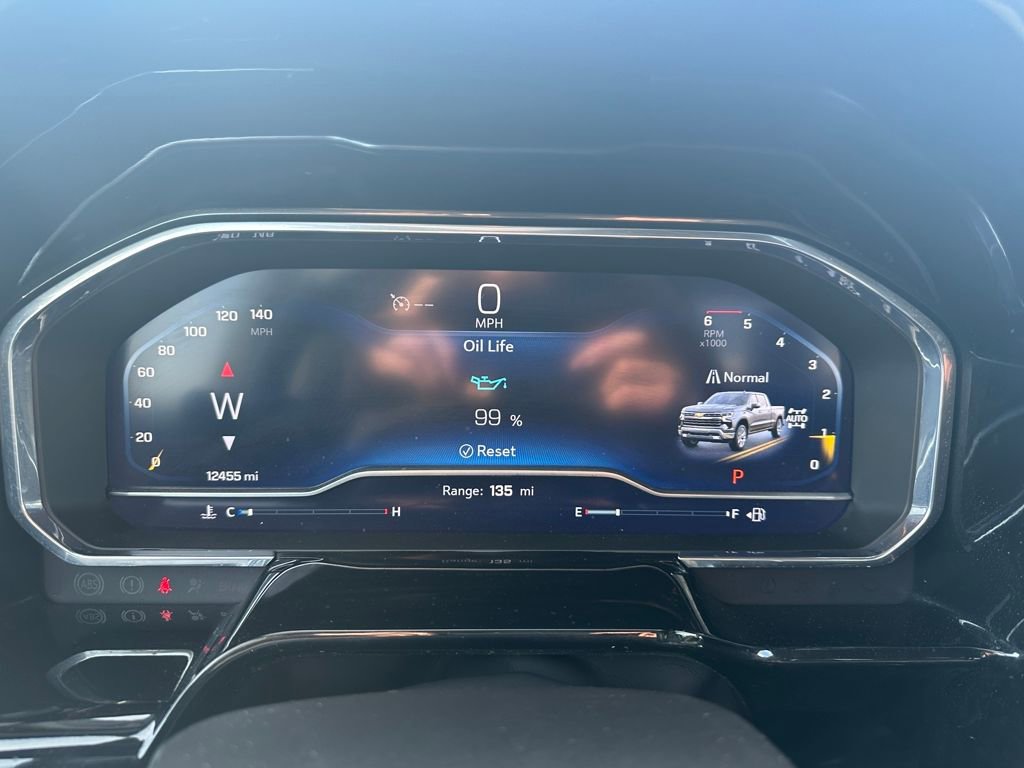 Used 2025 Chevrolet Silverado 1500 LTZ image 28