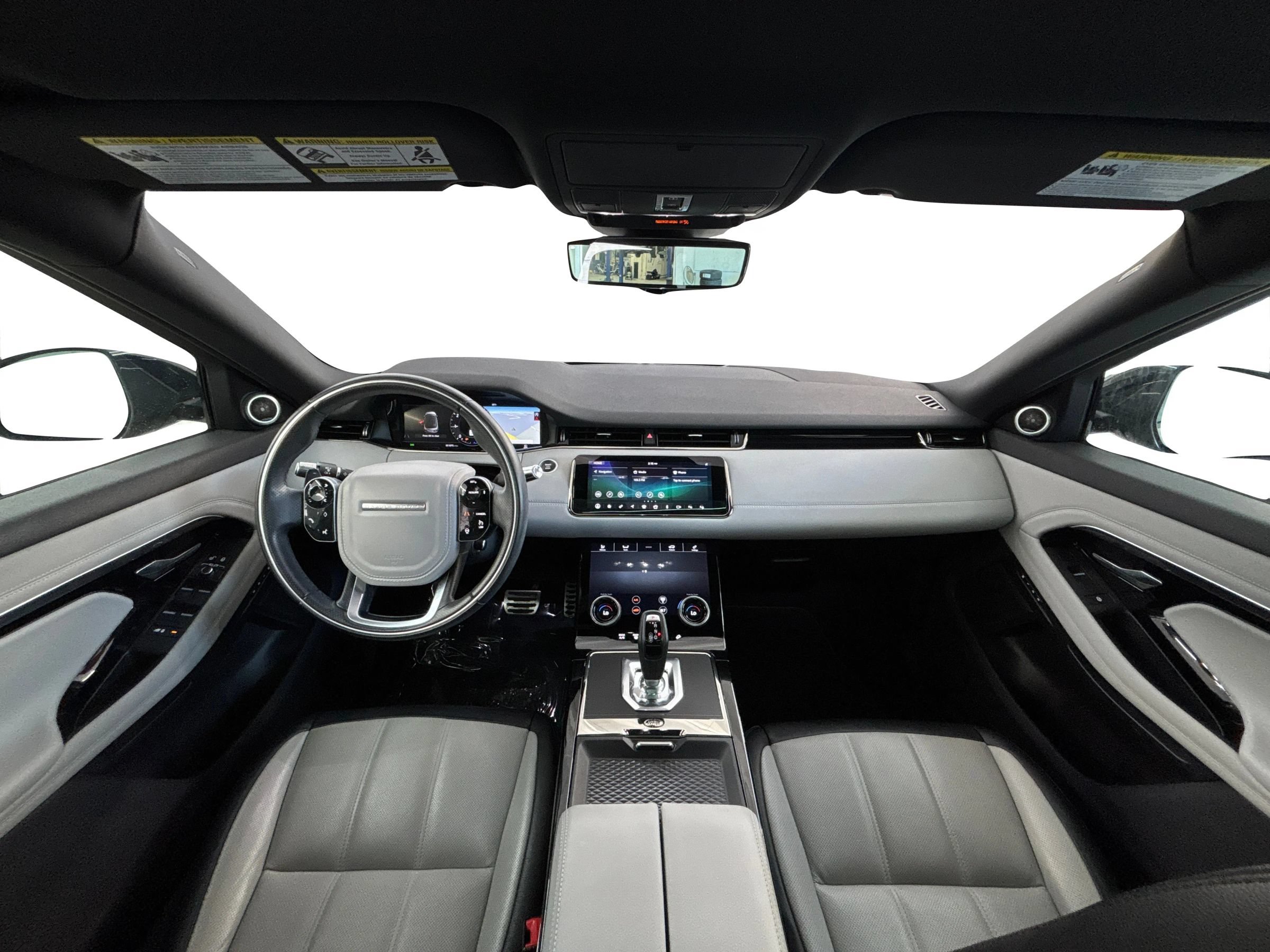 Used 2020 Land Rover Range Rover Evoque First Edition AWD/4WD image 17