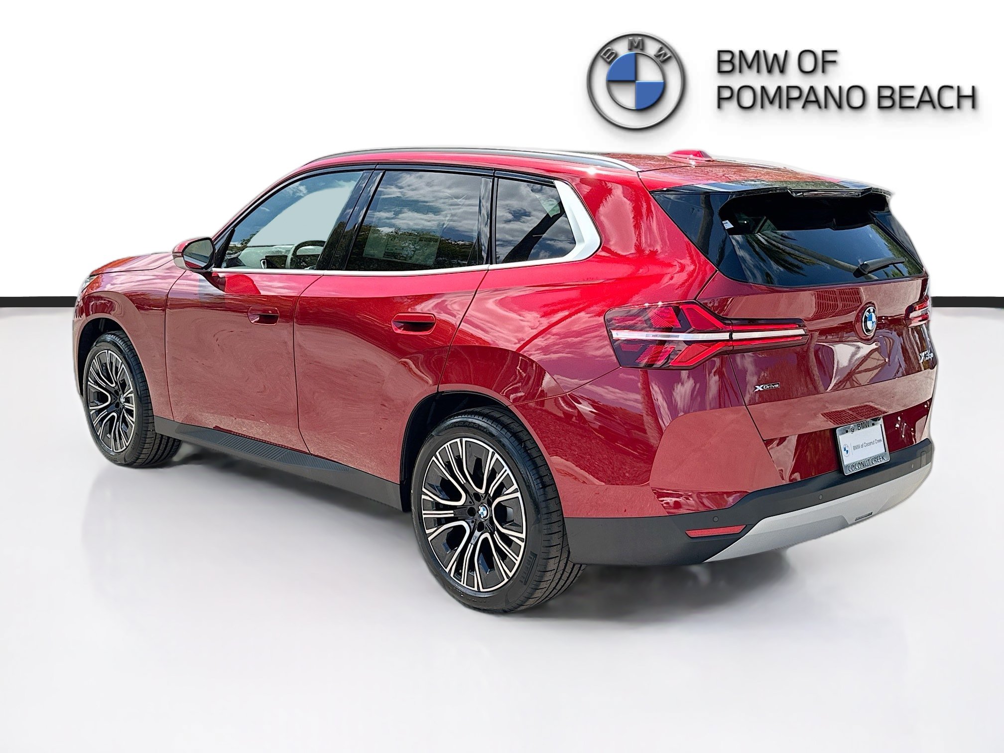 Used 2025 BMW X3 xDrive30i w/ Convenience Package AWD/4WD image 5