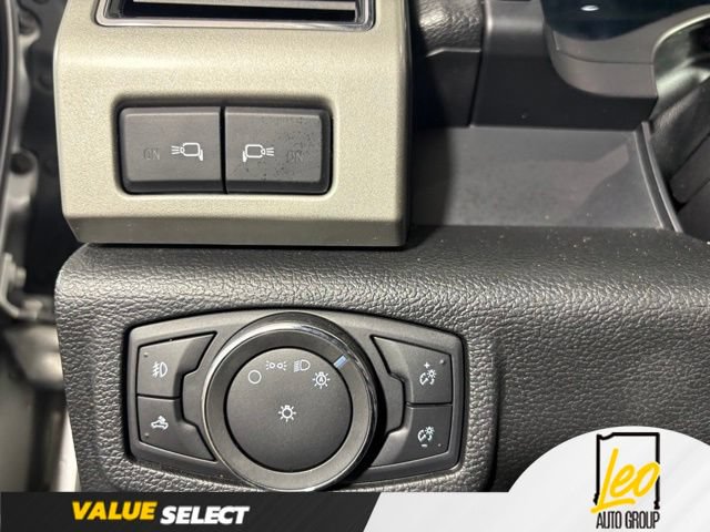 Used 2017 Ford F150 Lariat w/ Equipment Group 502A Luxury AWD/4WD image 16
