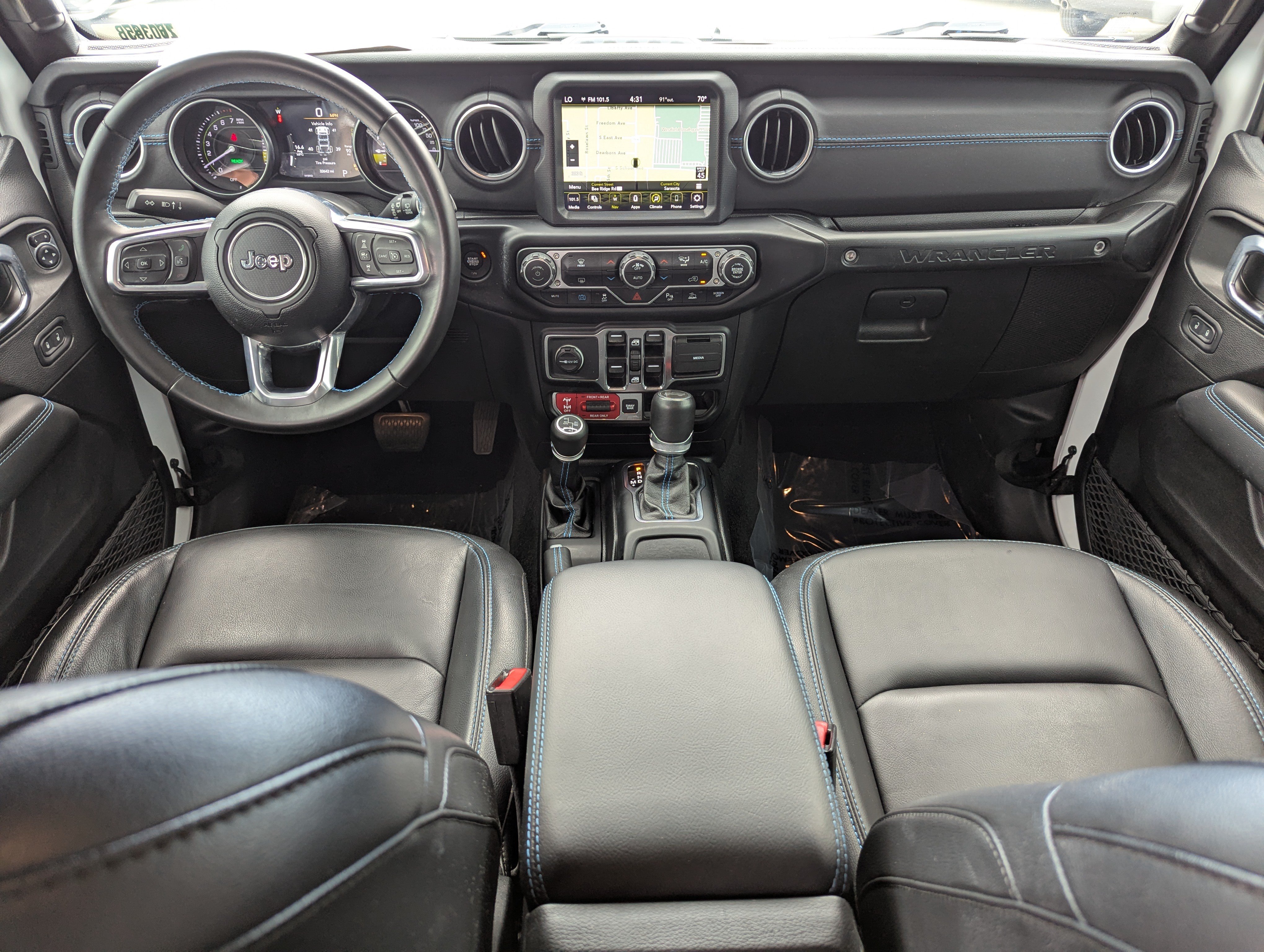 Used 2021 Jeep Wrangler Unlimited Rubicon 4xe w/ Safety Group AWD/4WD image 15