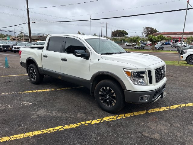 Used 2019 Nissan Titan PRO-4X AWD/4WD image 6
