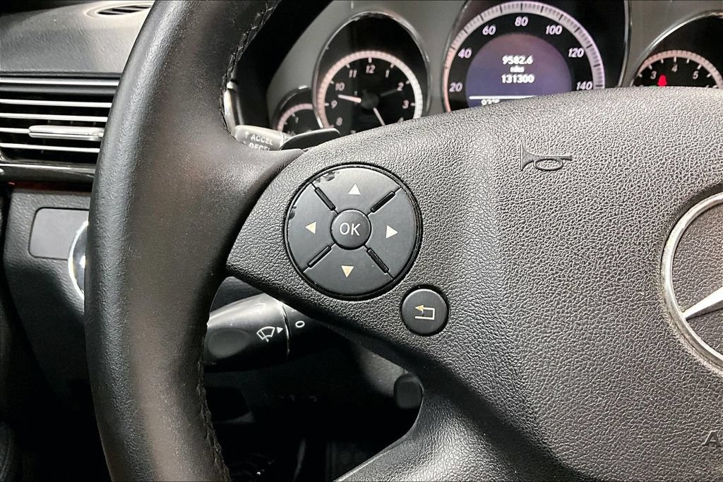 Used 2010 Mercedes-Benz E 350 Sedan image 25