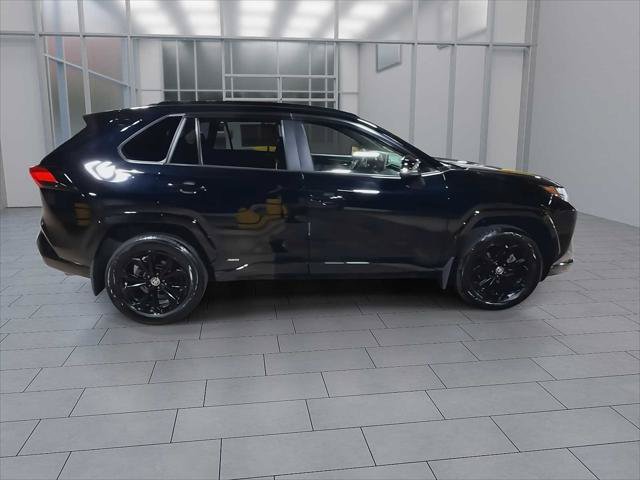 Certified 2023 Toyota RAV4 SE w/ Convenience Package AWD/4WD image 9