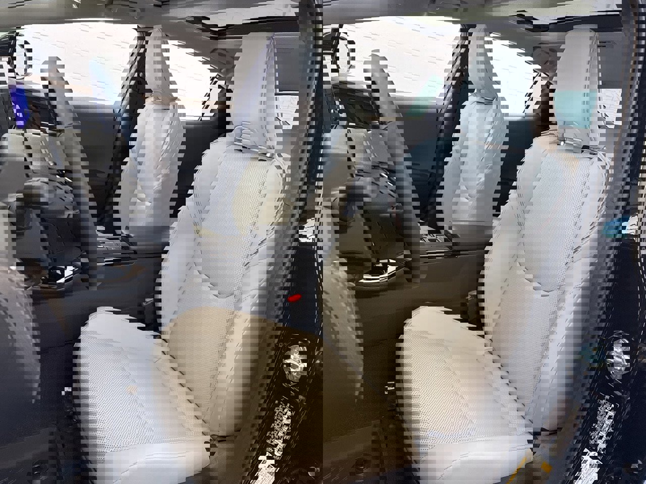 New 2026 Toyota Prius Limited image 15