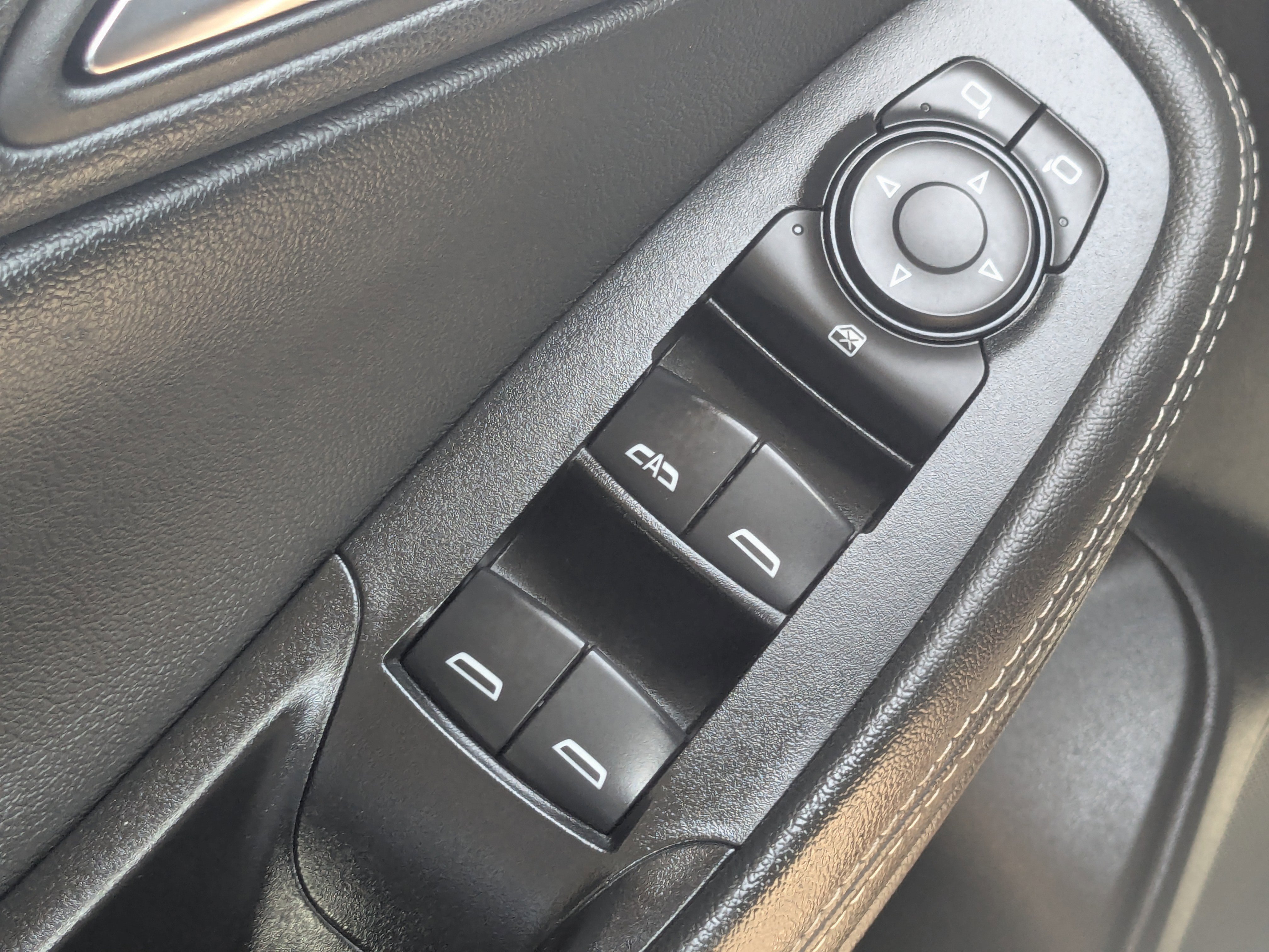 Used 2024 Buick Encore GX Preferred FWD image 27