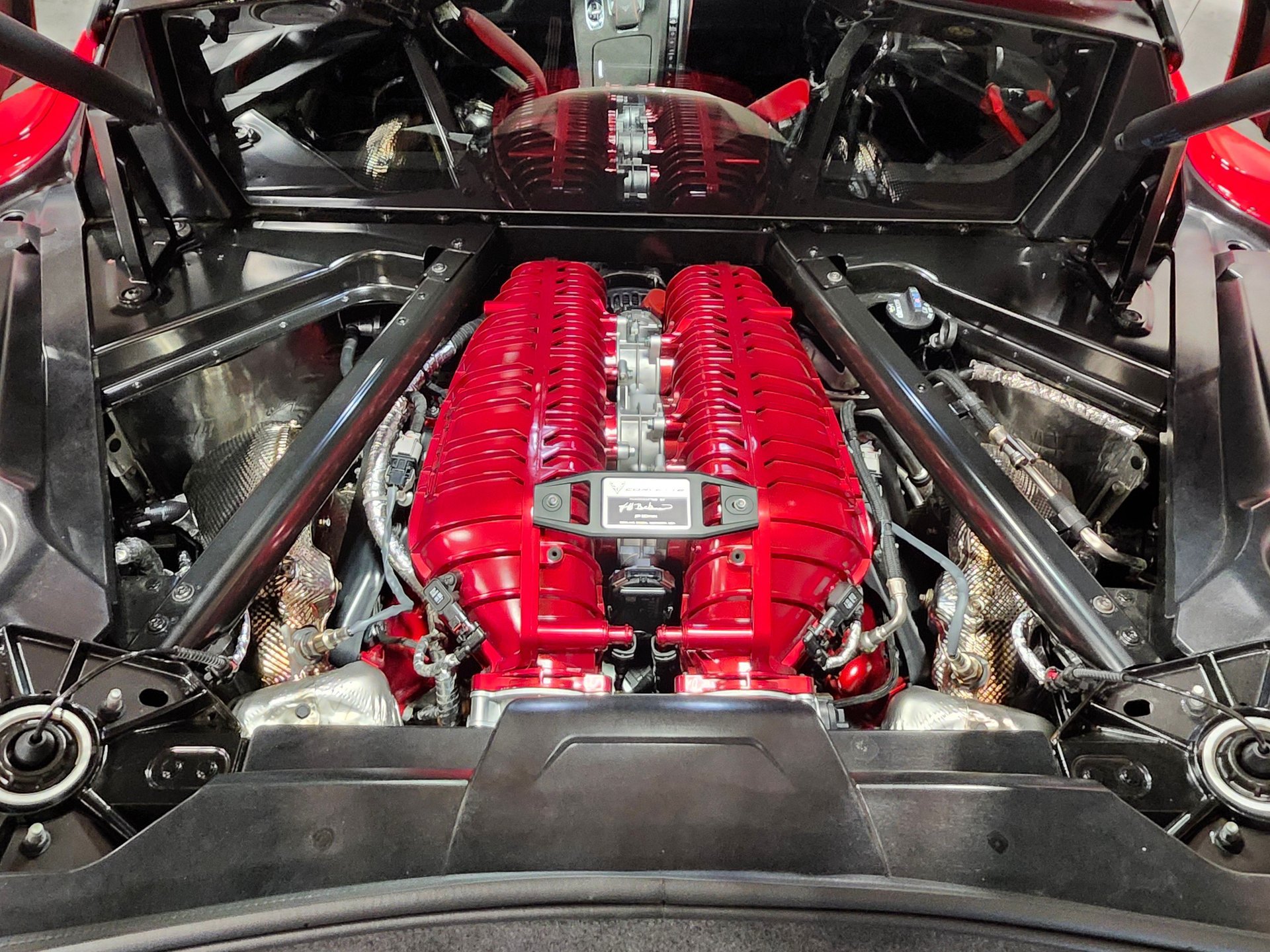 Used 2023 Chevrolet Corvette Z06 w/ Z07 Performance Package RWD image 11