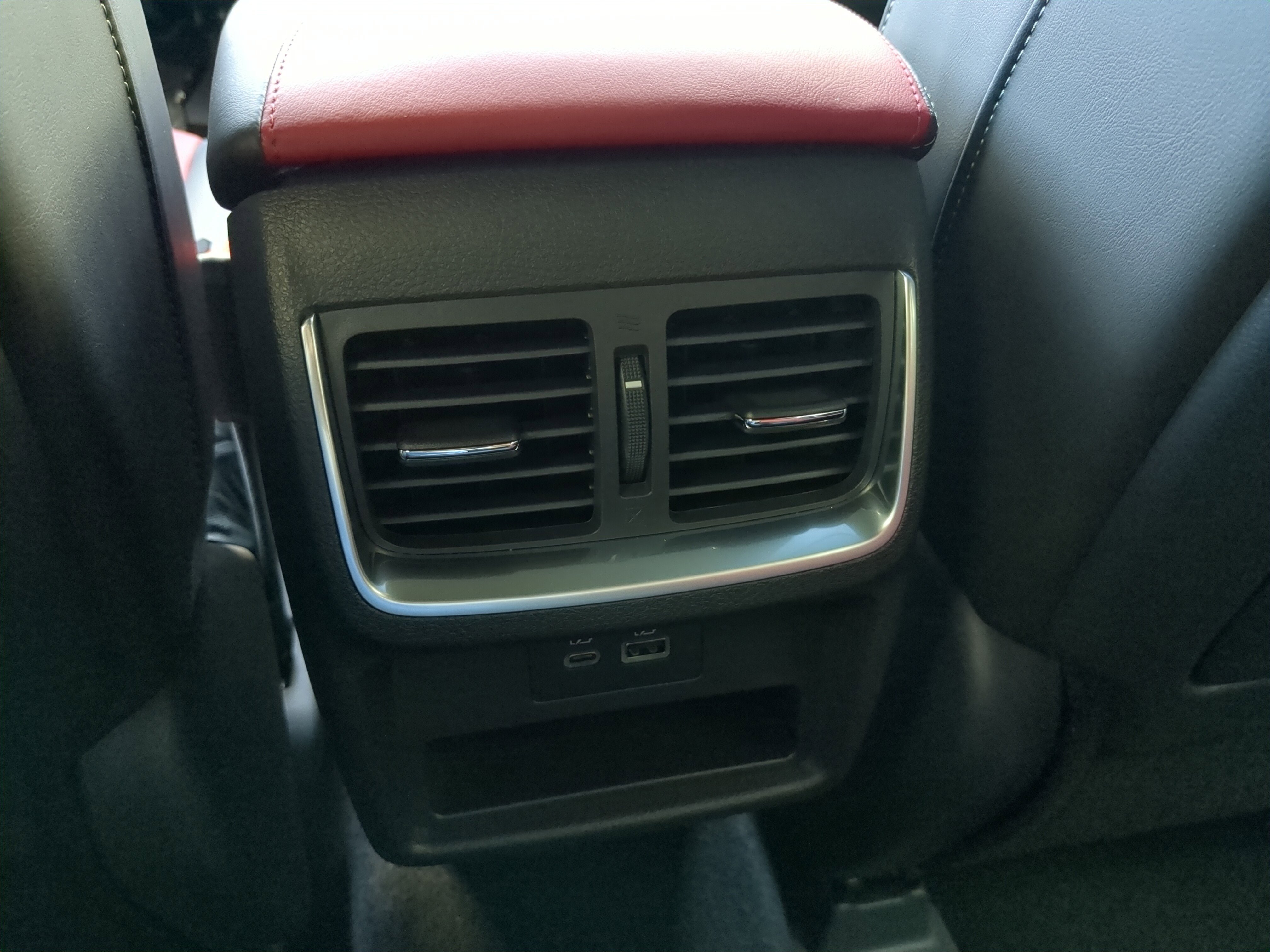 New 2025 INFINITI QX50 Sport image 15