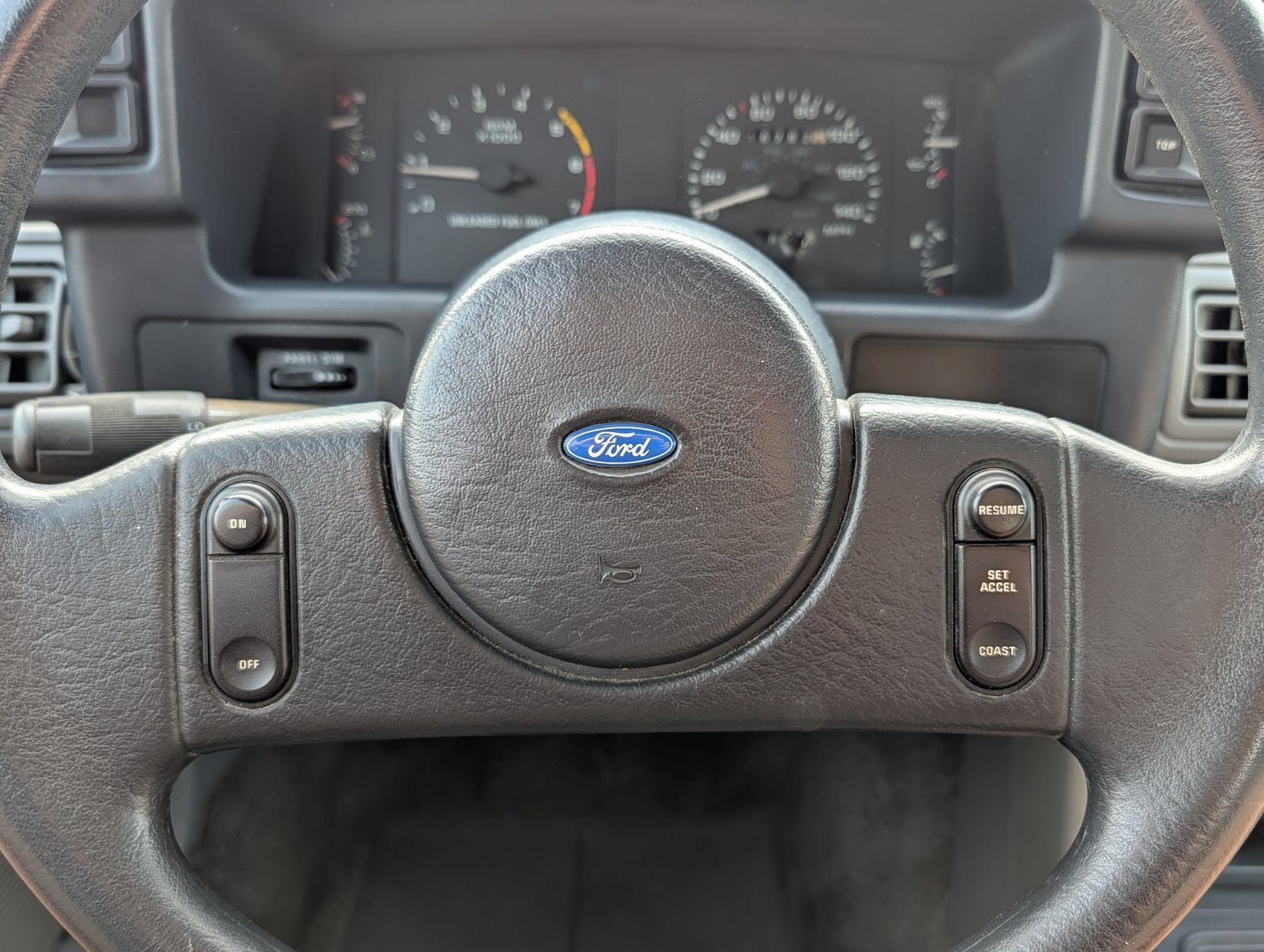 Used 1989 Ford Mustang LX RWD image 27