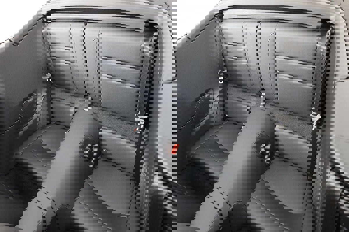 Used 2026 Porsche 911 Carrera image 11