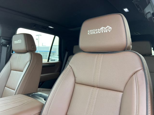 New 2026 Chevrolet Tahoe High Country AWD/4WD image 12