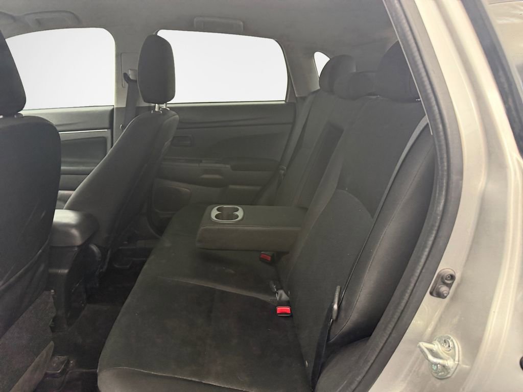 Used 2015 Mitsubishi Outlander Sport ES image 21