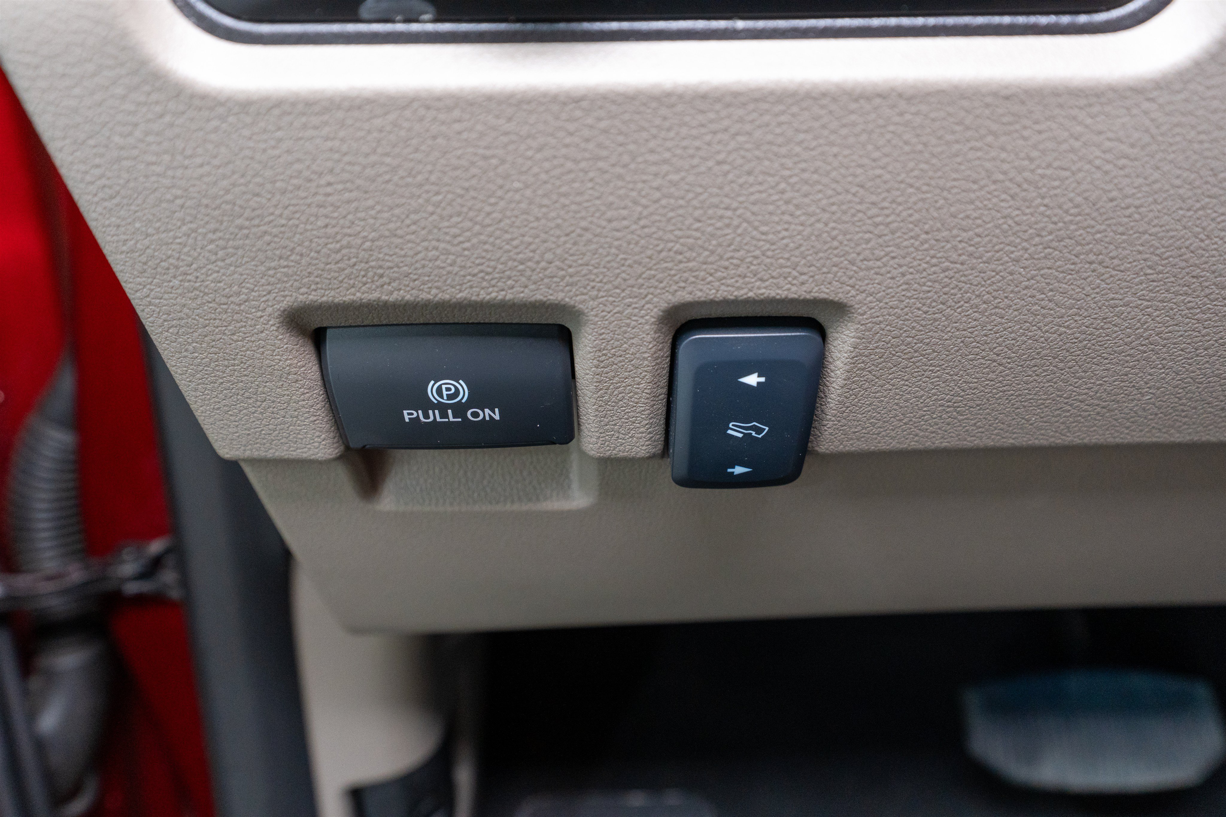 Used 2025 Ford F250 Platinum w/ Platinum Plus Package AWD/4WD image 36