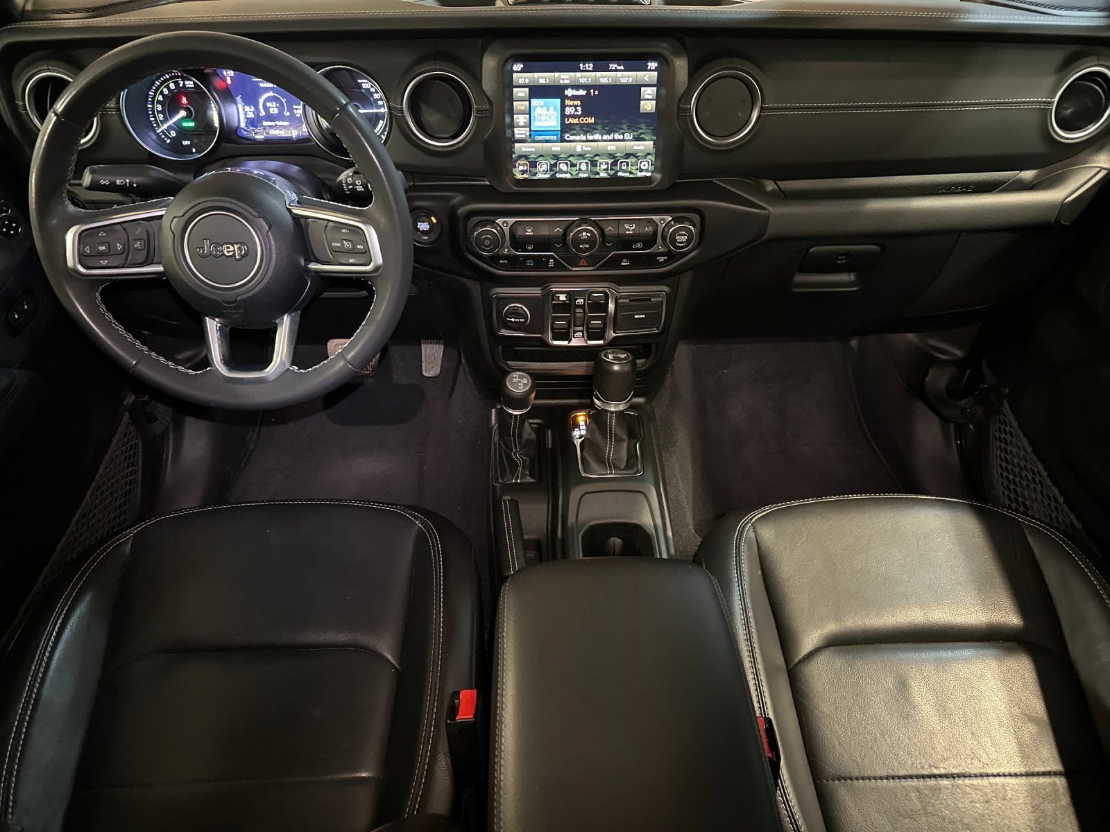 Certified 2023 Jeep Wrangler Unlimited Sahara AWD/4WD image 12