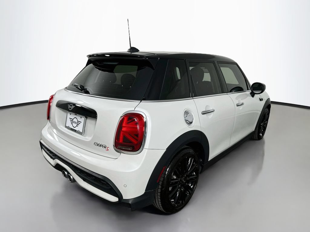Used 2024 MINI Cooper S FWD image 5