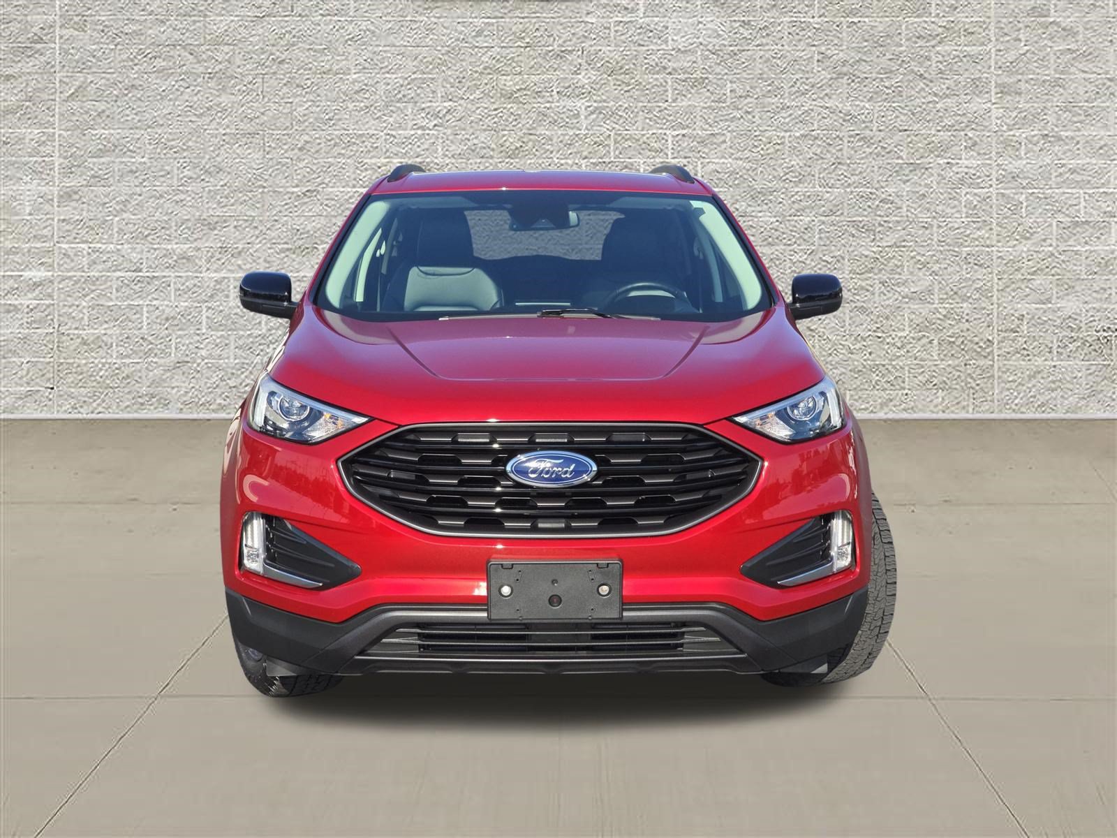 Used 2024 Ford Edge SEL w/ Sport Appearance Package AWD/4WD image 2