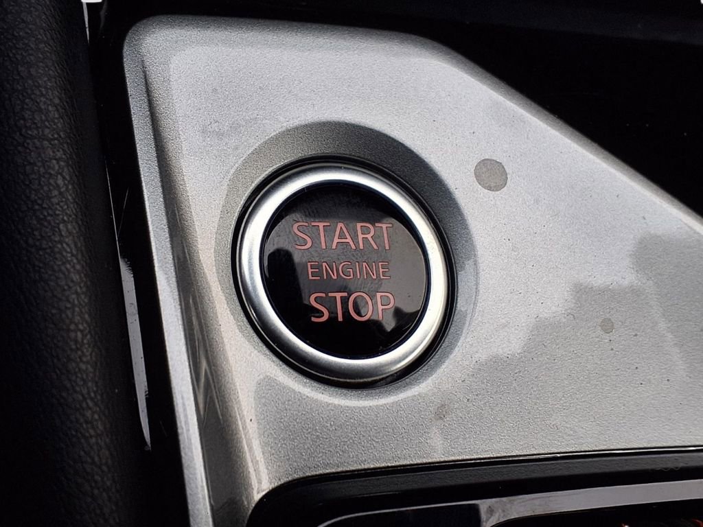 Used 2024 Nissan Altima 2.0 SR image 19