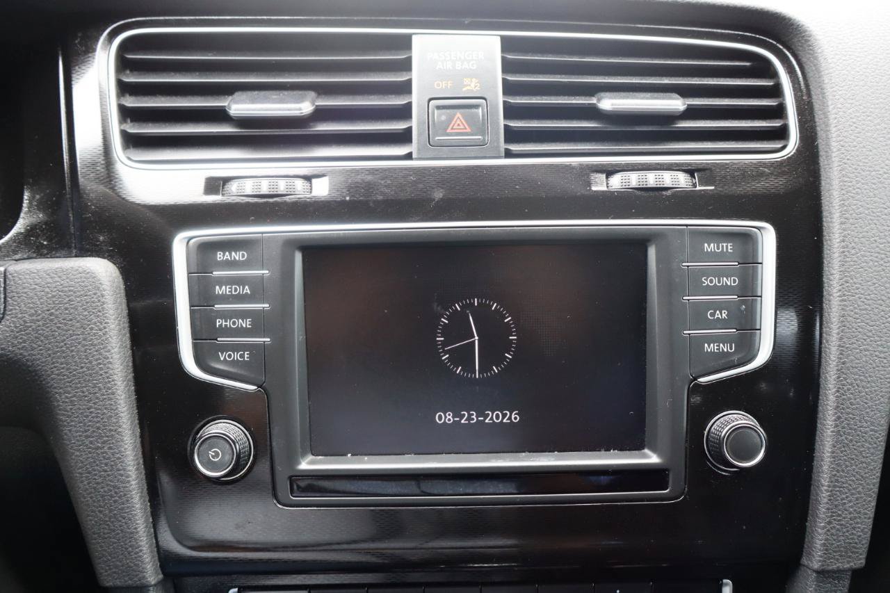 Used 2016 Volkswagen GTI SE FWD image 25
