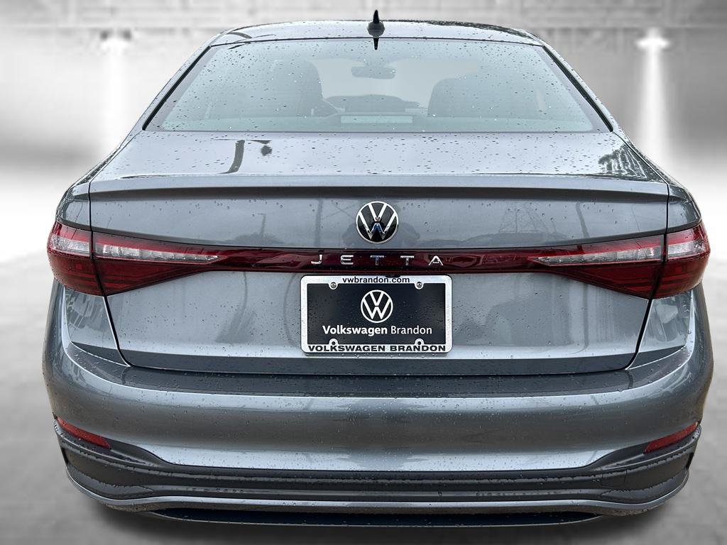 Used 2026 Volkswagen Jetta Sport FWD image 5