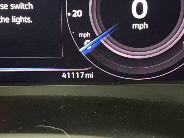 Used 2020 Volkswagen Atlas Cross Sport SEL image 6