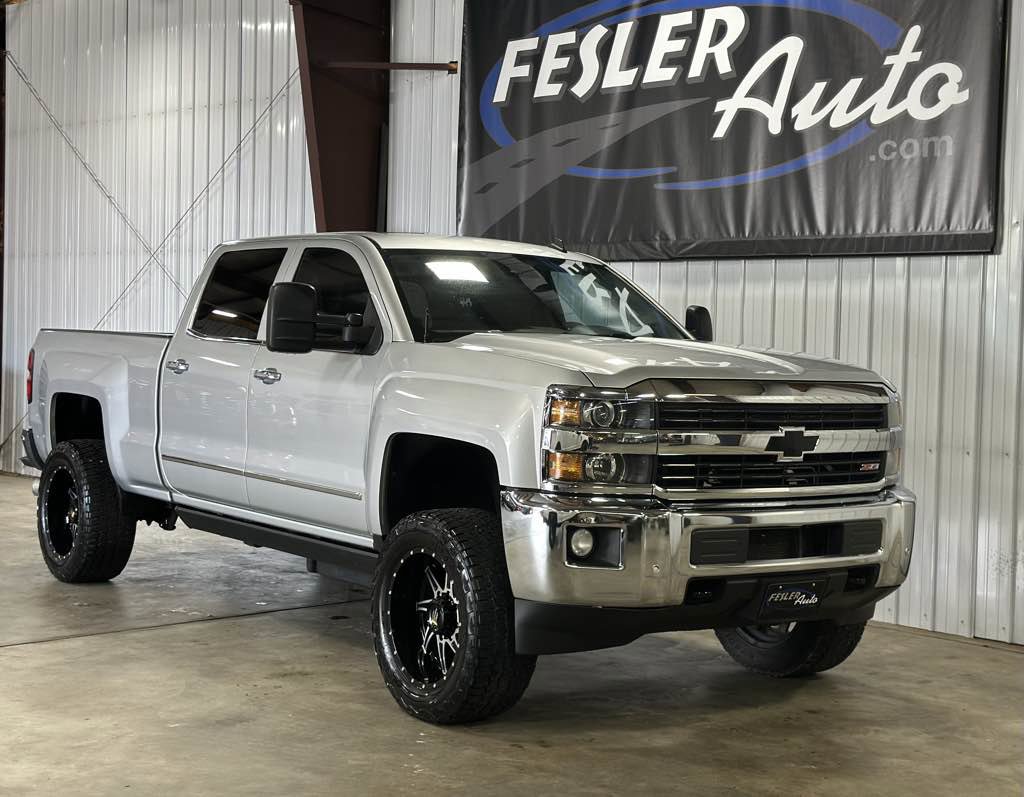 Used 2015 Chevrolet Silverado 2500 LTZ w/ Duramax Plus Package image 11