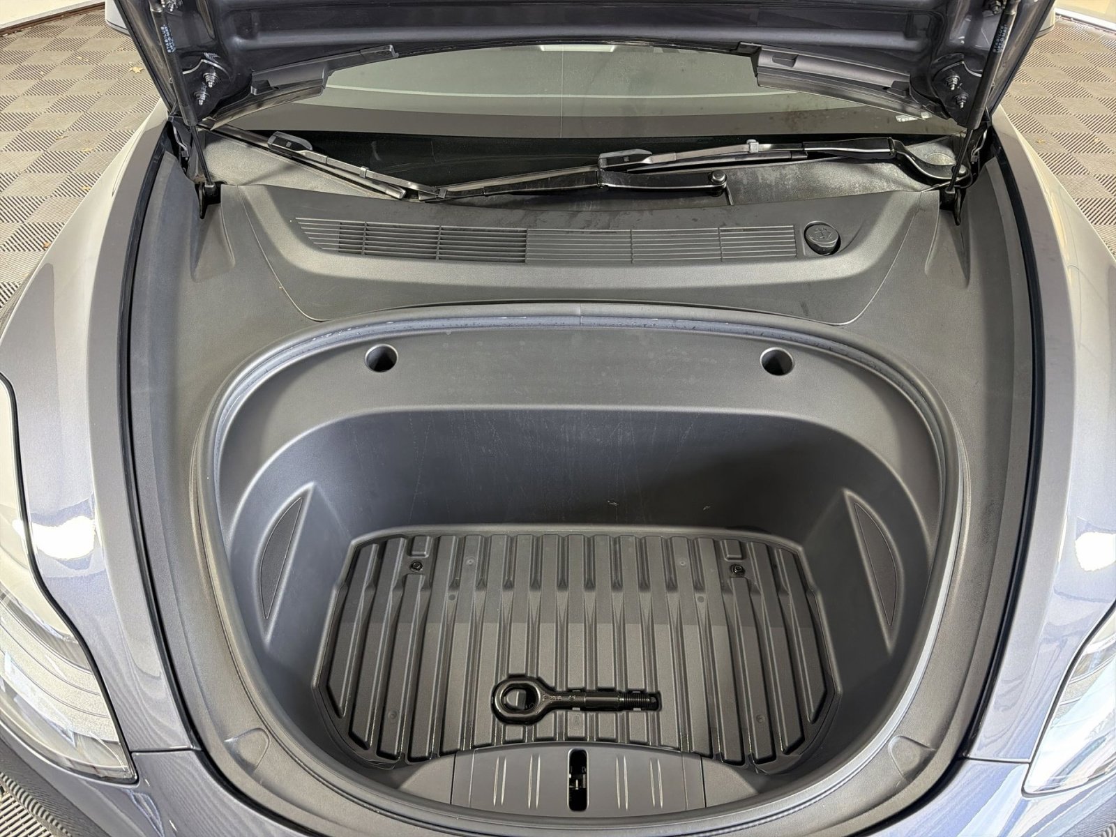 Used 2023 Tesla Model 3 Performance image 28