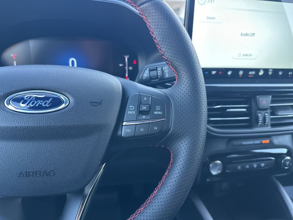New 2026 Ford Escape ST-Line w/ Tech Pack #1 image 18