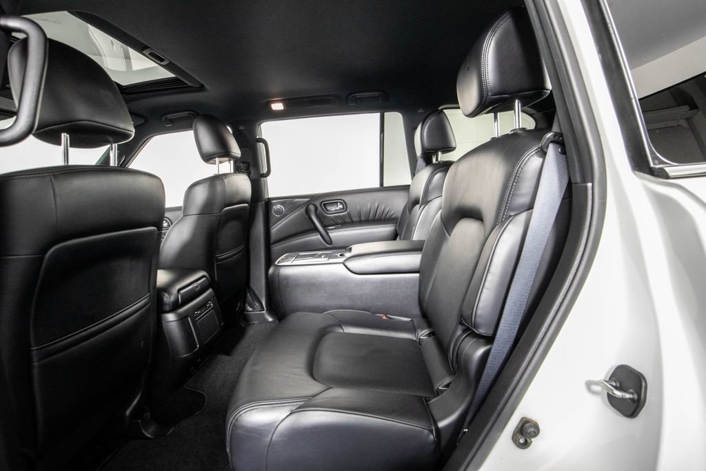 Used 2023 Nissan Armada SL w/ Midnight Edition Package RWD image 11