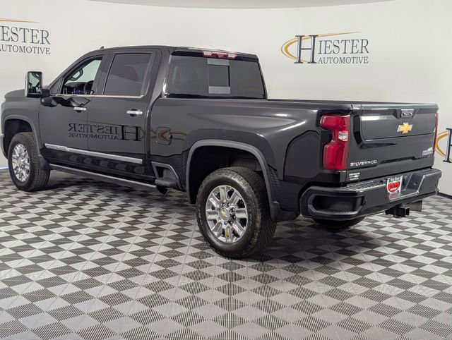 Certified 2024 Chevrolet Silverado 2500 High Country w/ High Country Premium Package image 5