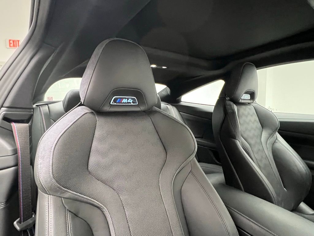 Used 2025 BMW M4 xDrive Competition w/ M Carbon Exterior Package image 7