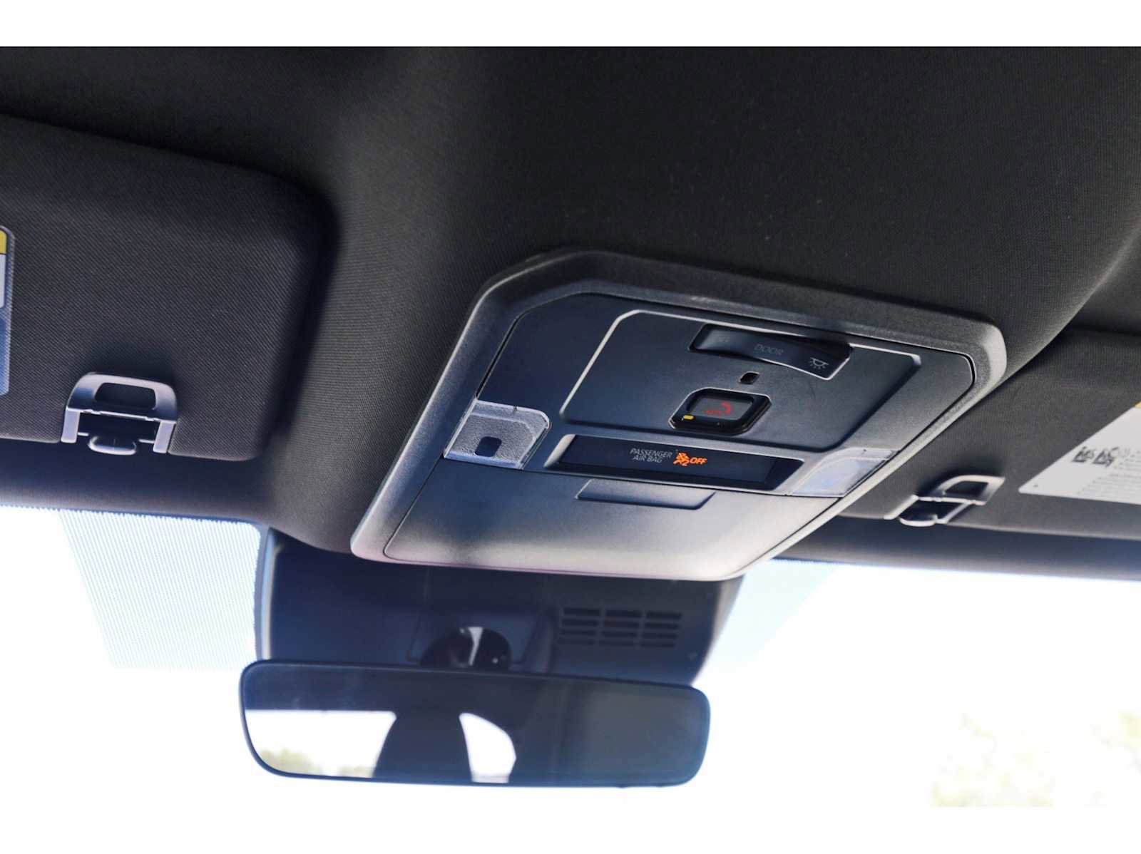 Used 2025 Toyota Tacoma TRD Sport image 21