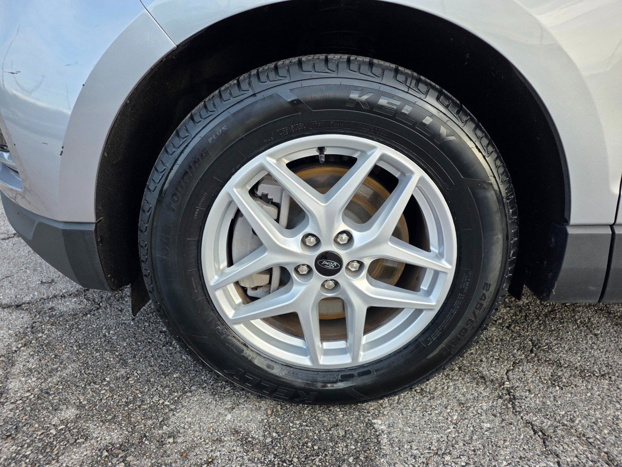 Used 2024 Ford Edge SEL image 10