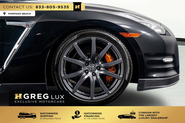 Used 2015 Nissan GT-R Premium image 6