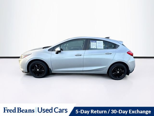 Used 2017 Chevrolet Cruze LT image 4