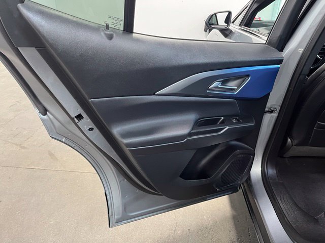 Used 2024 Chevrolet Equinox EV LT w/ LPO, Blackout Package FWD image 20